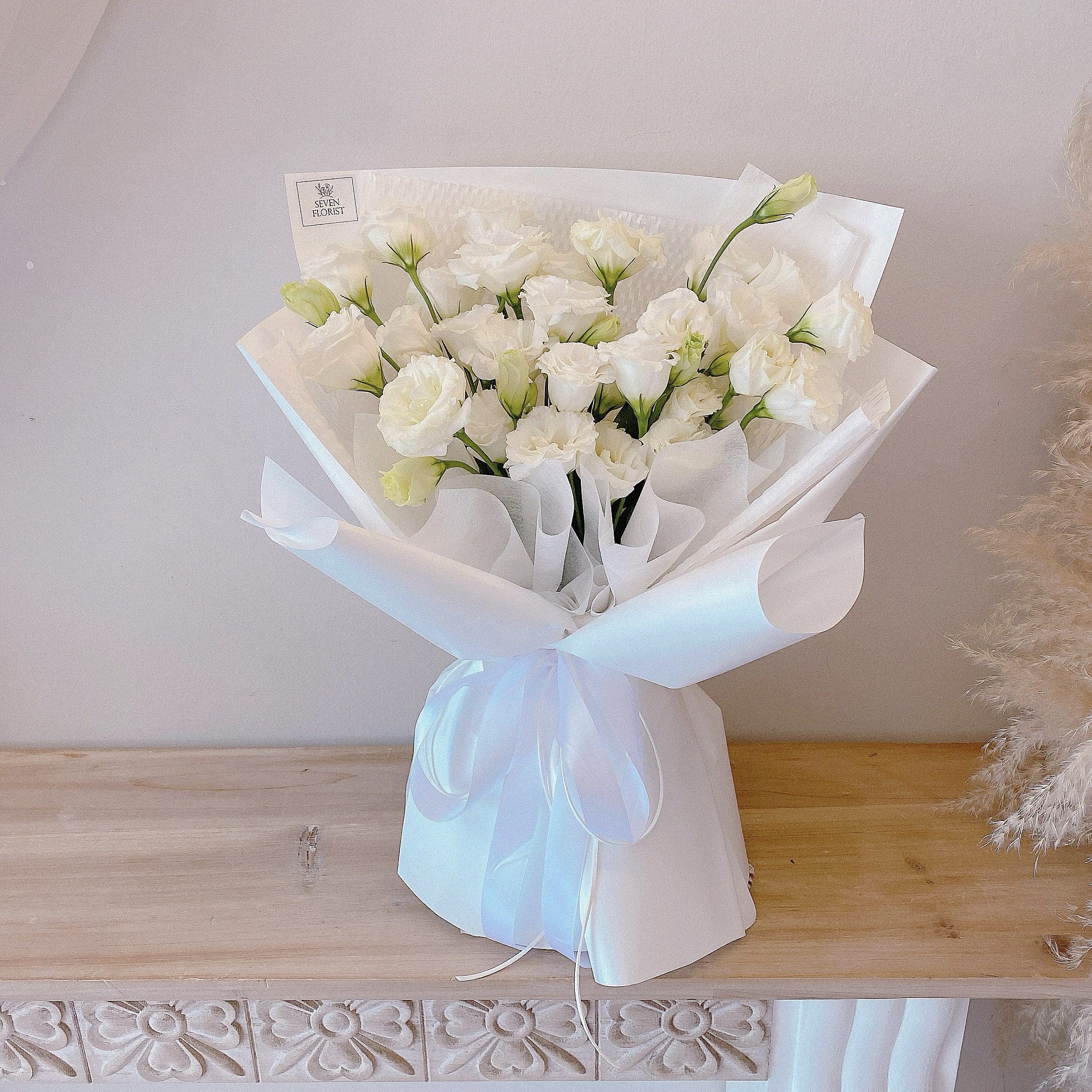 White Eustoma