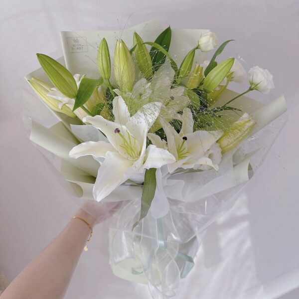 Lily Cascade