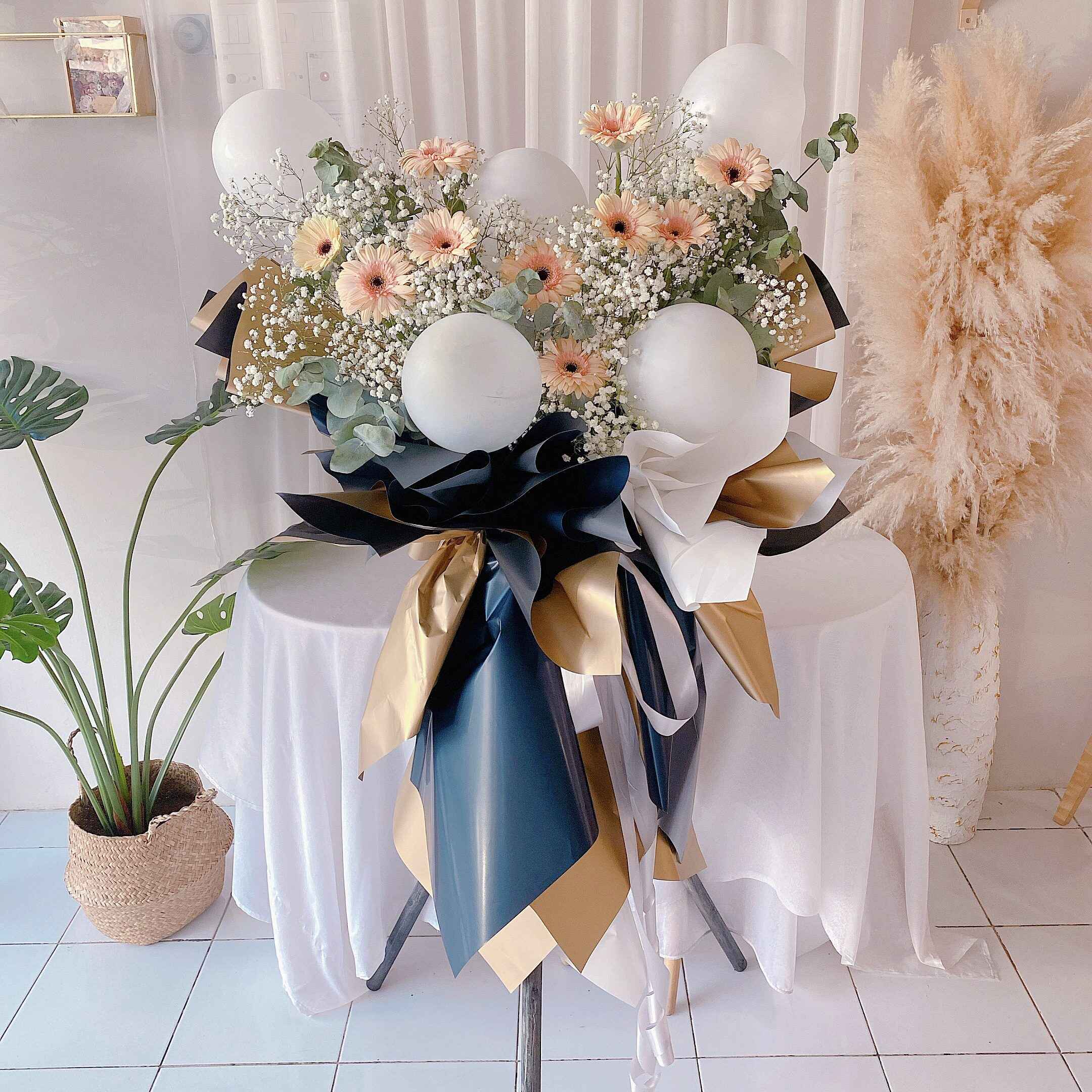 Modernous Flower Stand