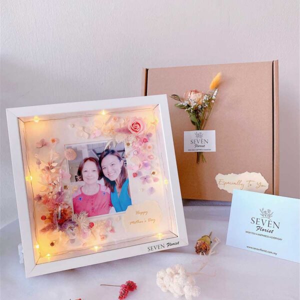Preserved Flower Photo Frame – Square (PRE-ORDER)