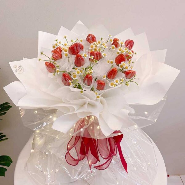 Strawberries Bouquet 莓有烦恼