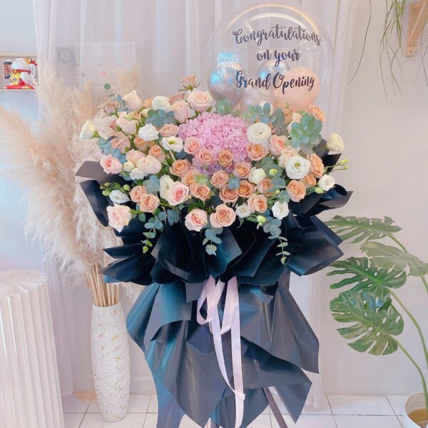 Triumphant Victory Flower Stand
